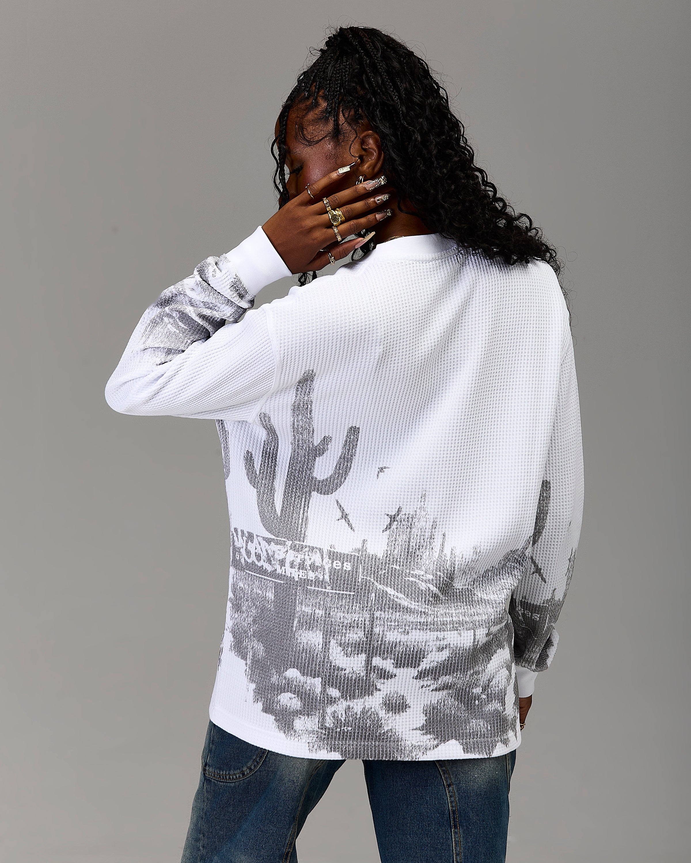 T-shirt oversize a maniche lunghe The Winner's Circle - Bianco/Grigio