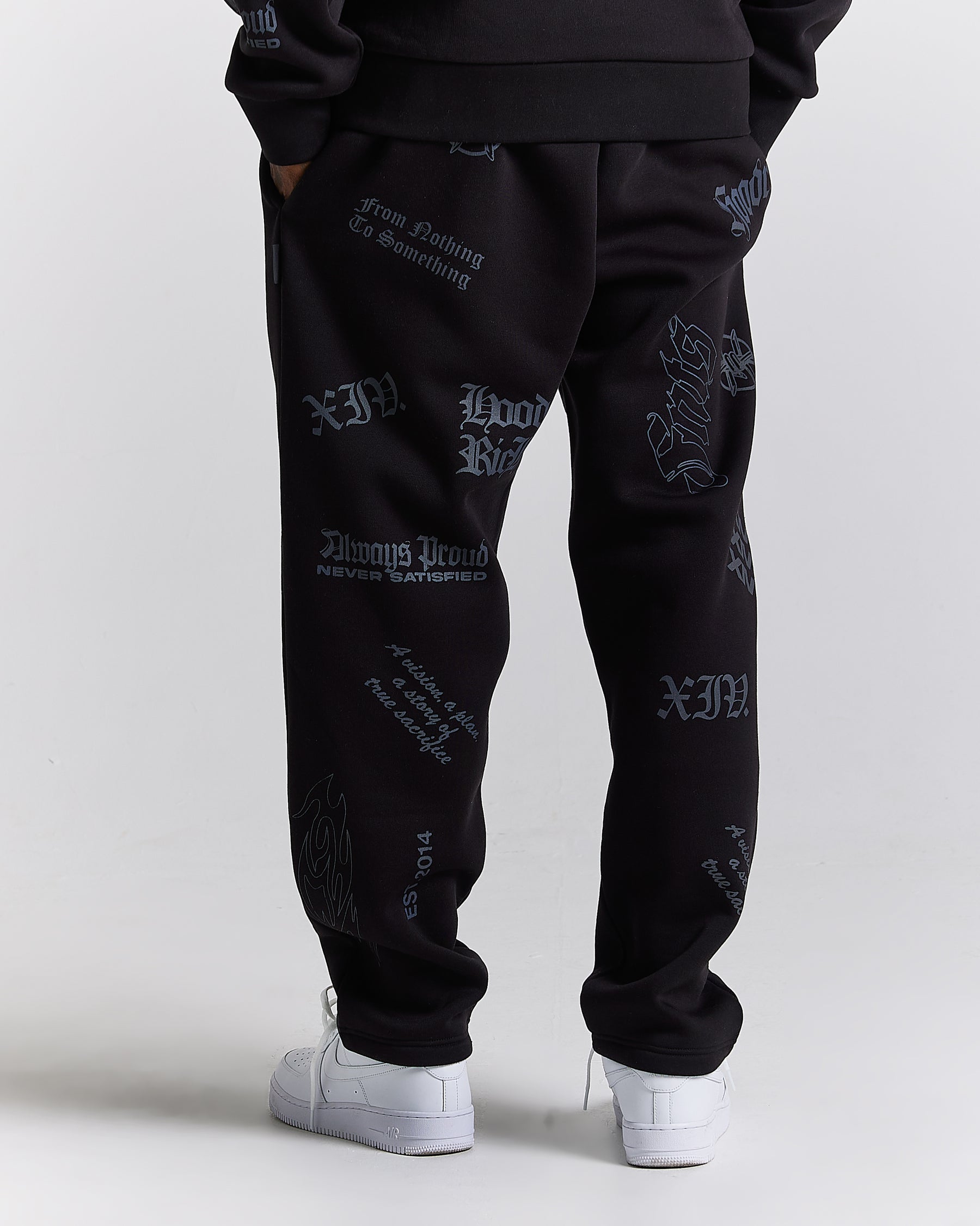 Chroma Oversized Jogger - Black