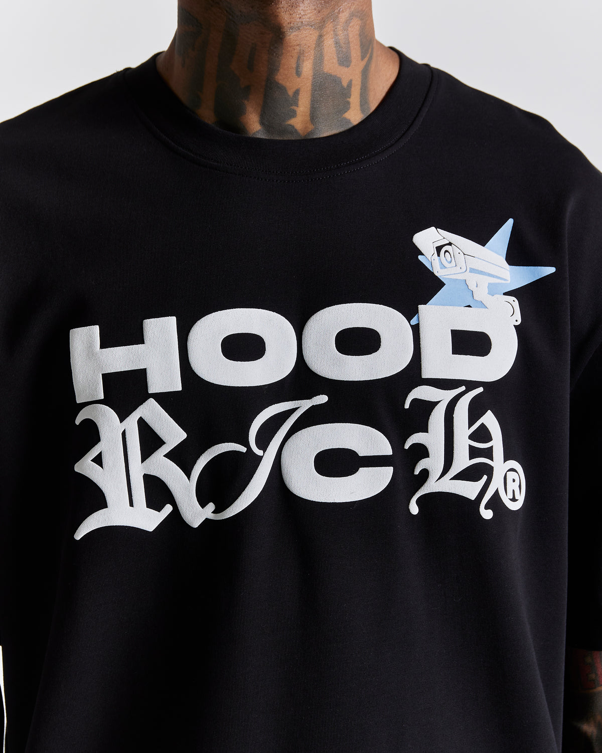 T-shirt oversize con scritta "Sorveglianza" - Nero/Bianco/Blu