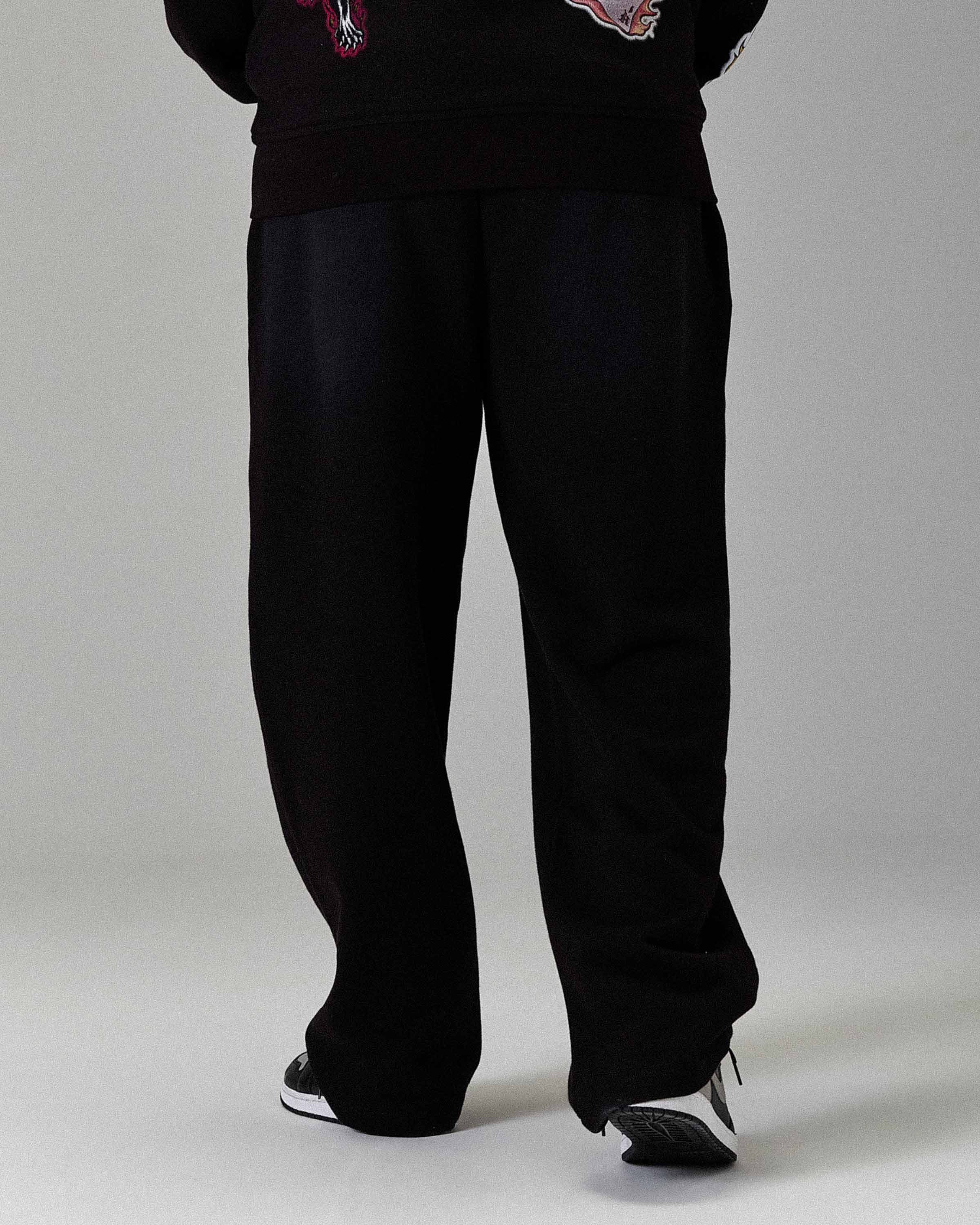 Jogger oversize con orlo aperto The Winner's Circle Phase - Nero