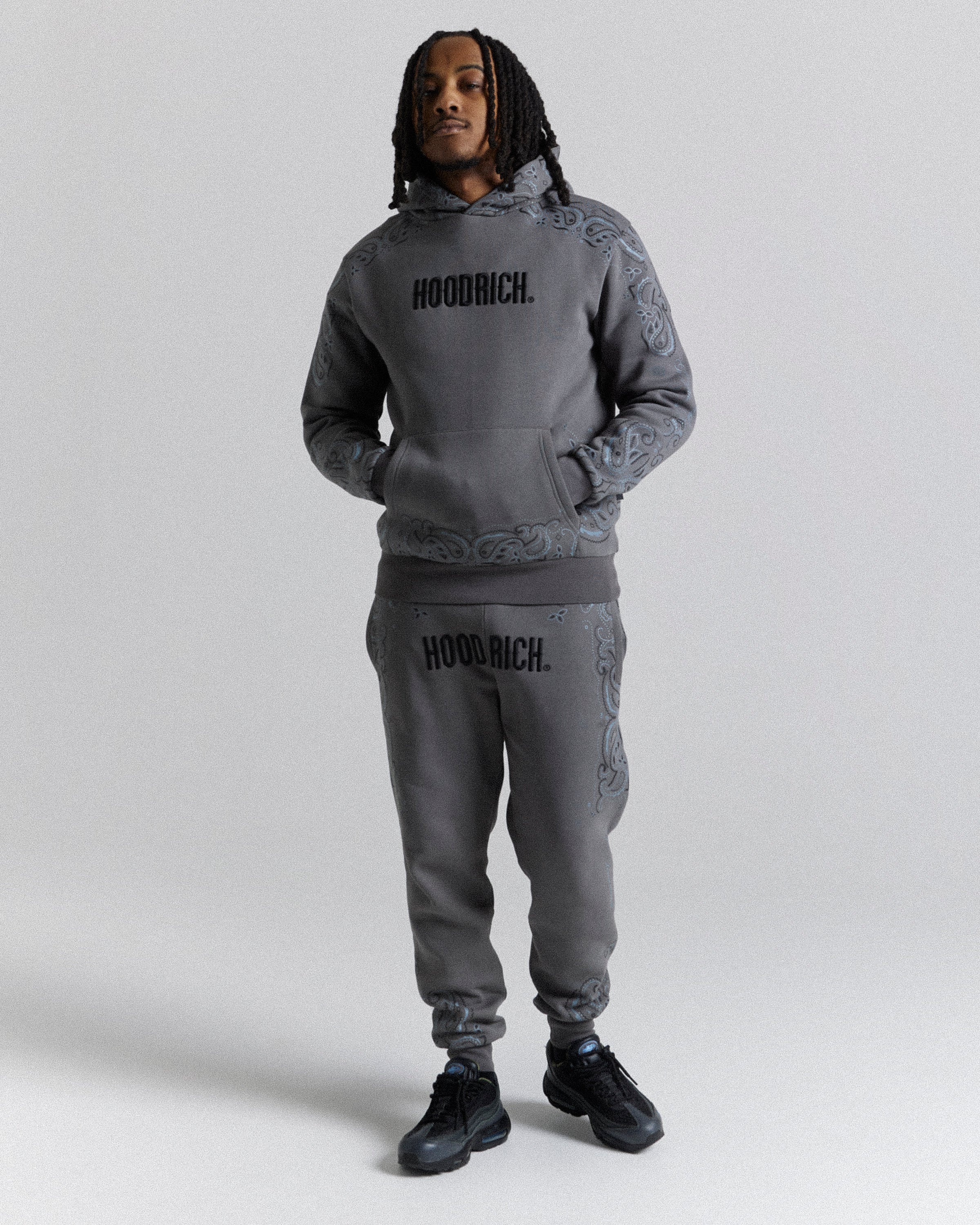 Felpa con cappuccio Motif - Grigio scuro/Nero