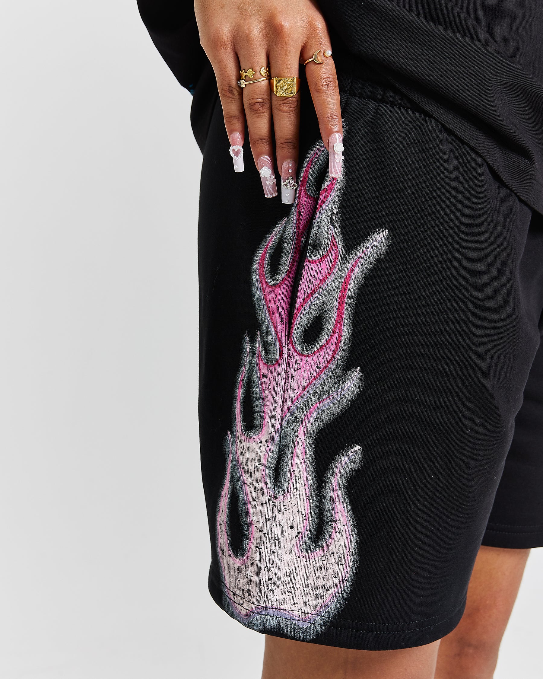 Erupt Sweatshorts - Black/Pinks