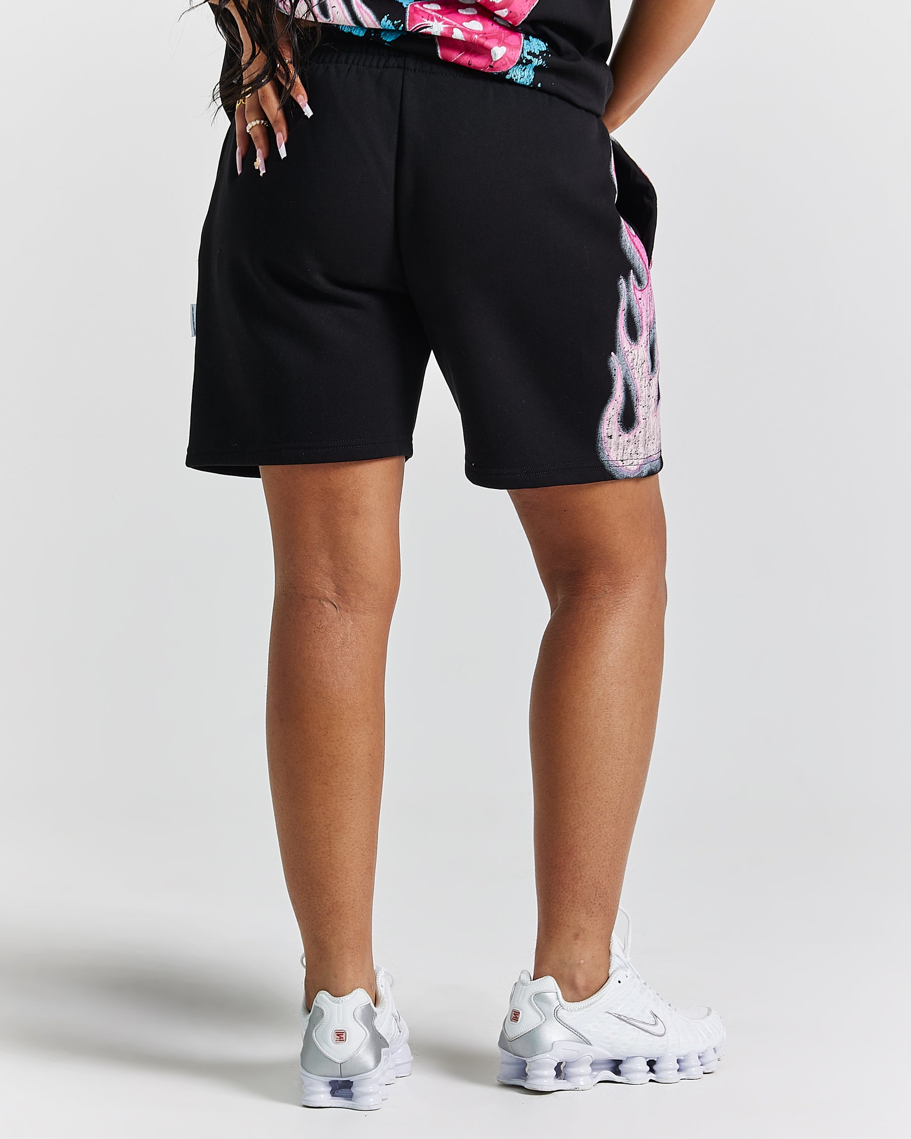 Erupt Sweatshorts - Black/Pinks