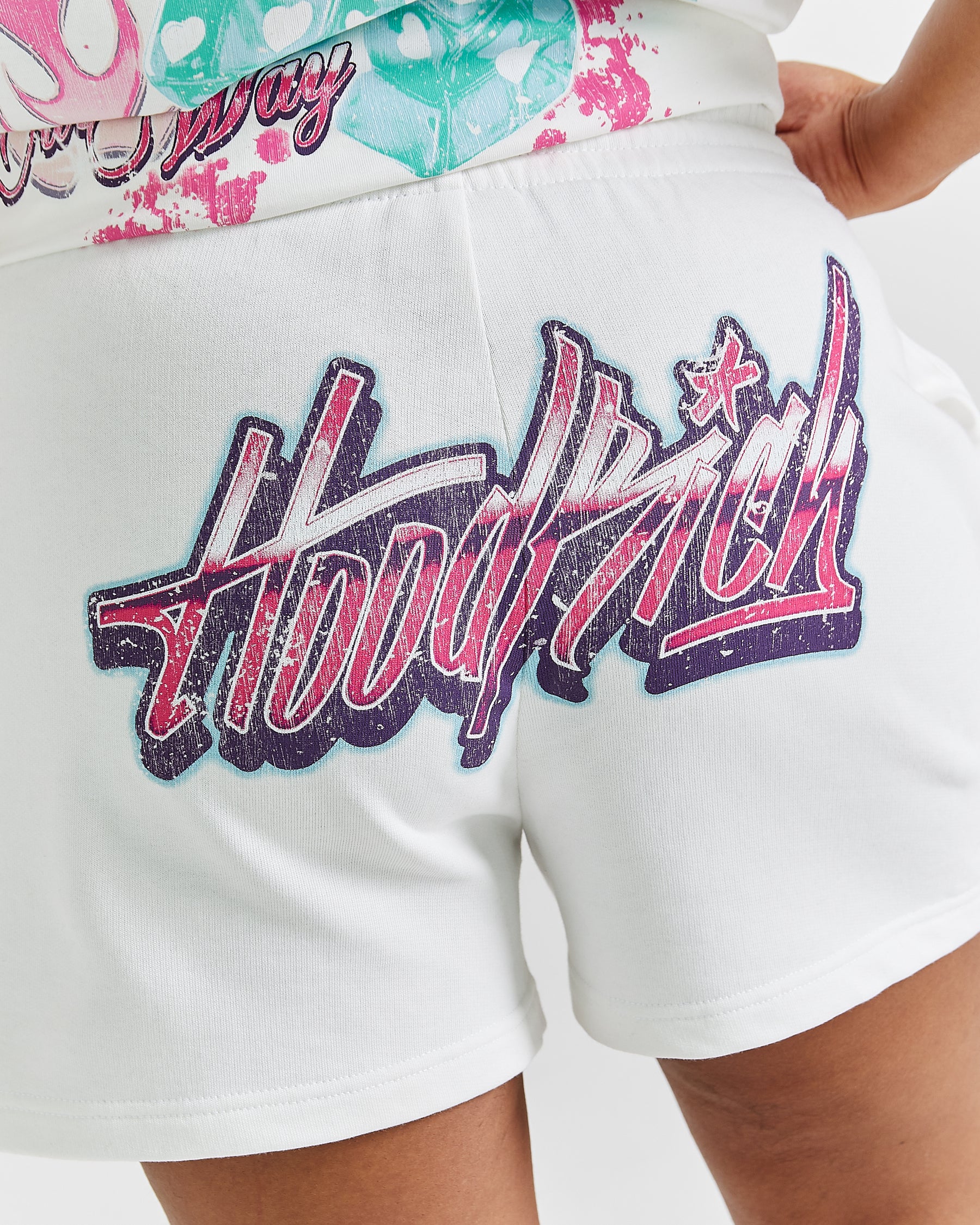 Erupt Sweatshorts - White/Pinks