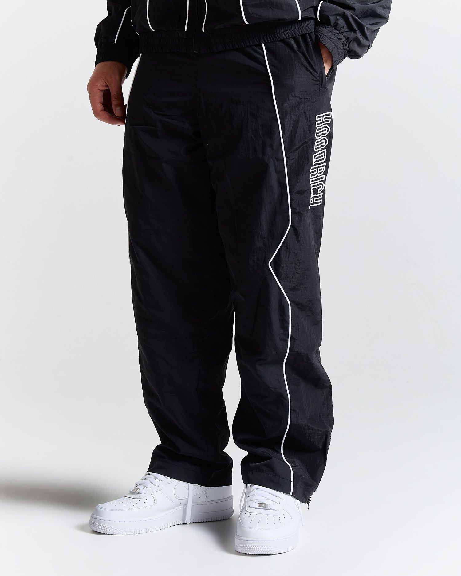 Chaser H Panel Track Pants - Black