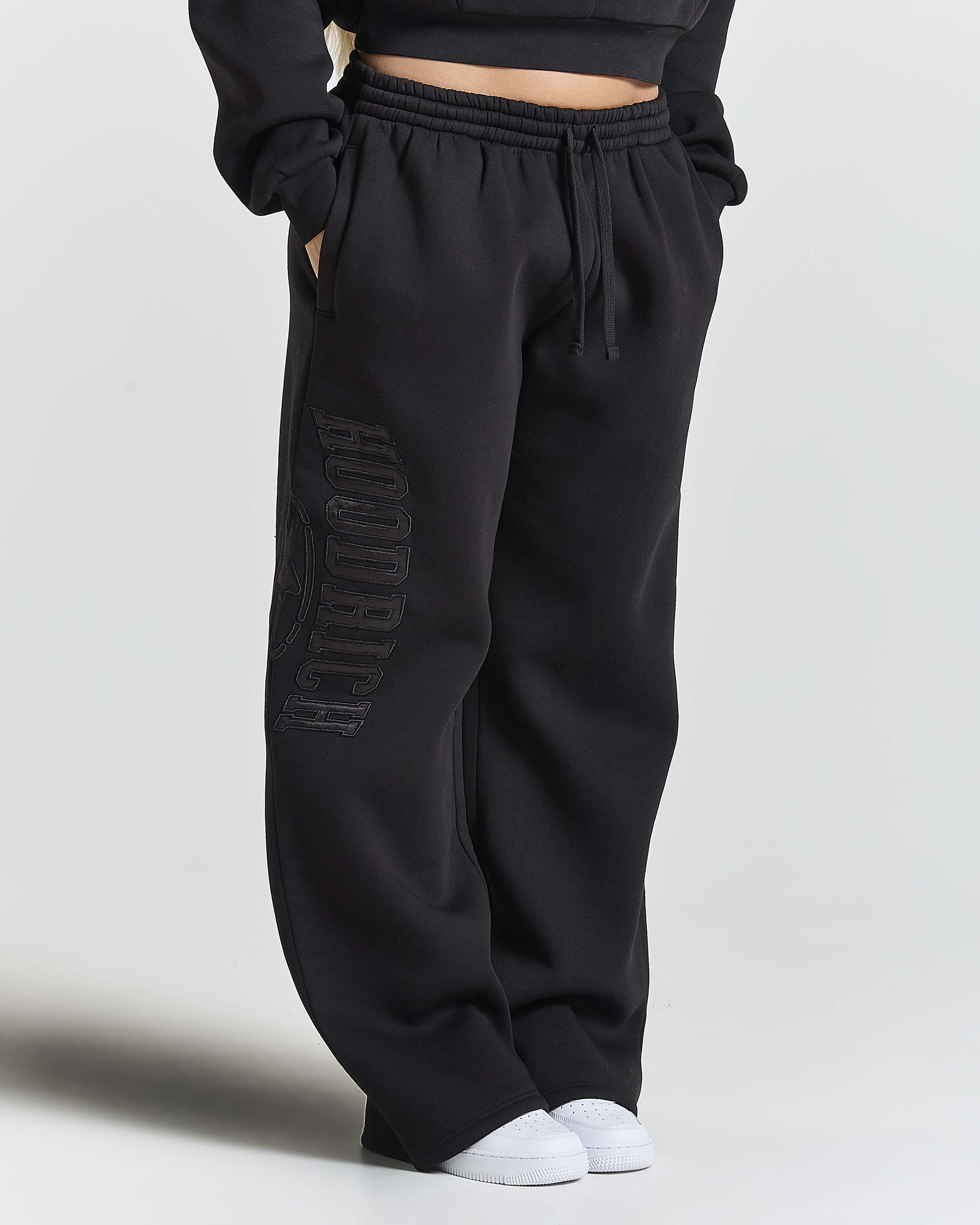 Women's Aegis Wide Leg Jogger - Black