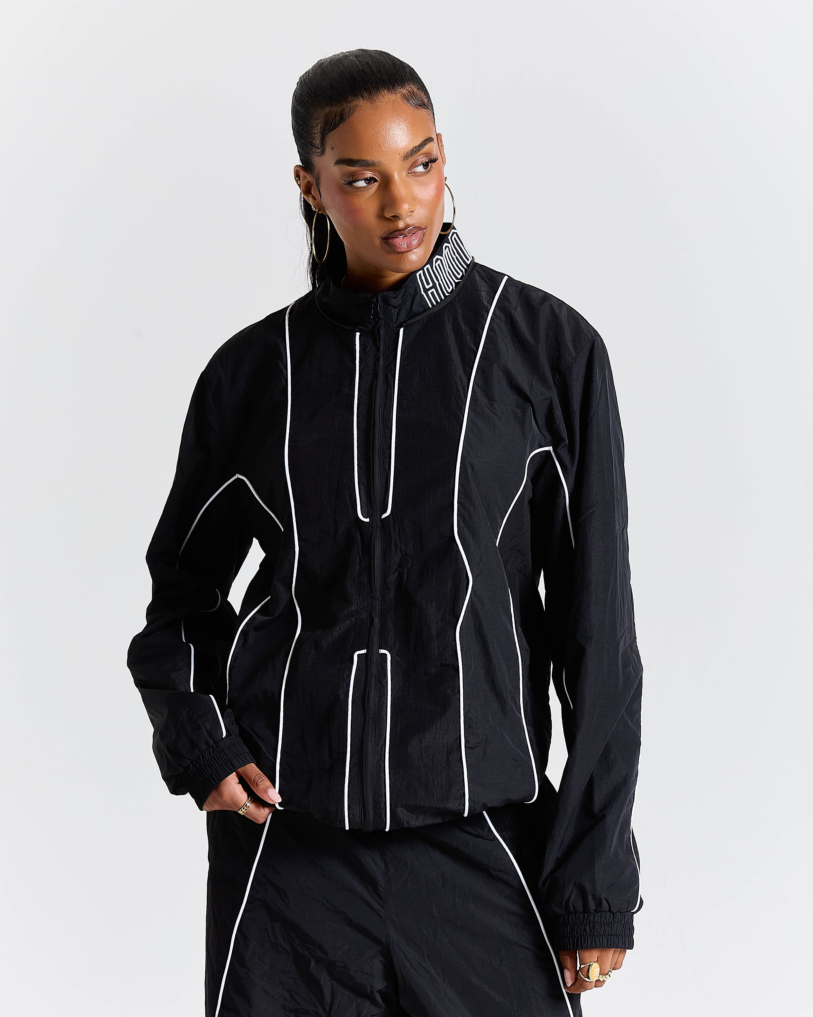Women's Chaser H Full Tracksuit - Black
