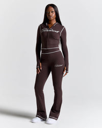 Tuta Solace Fitted - Marrone