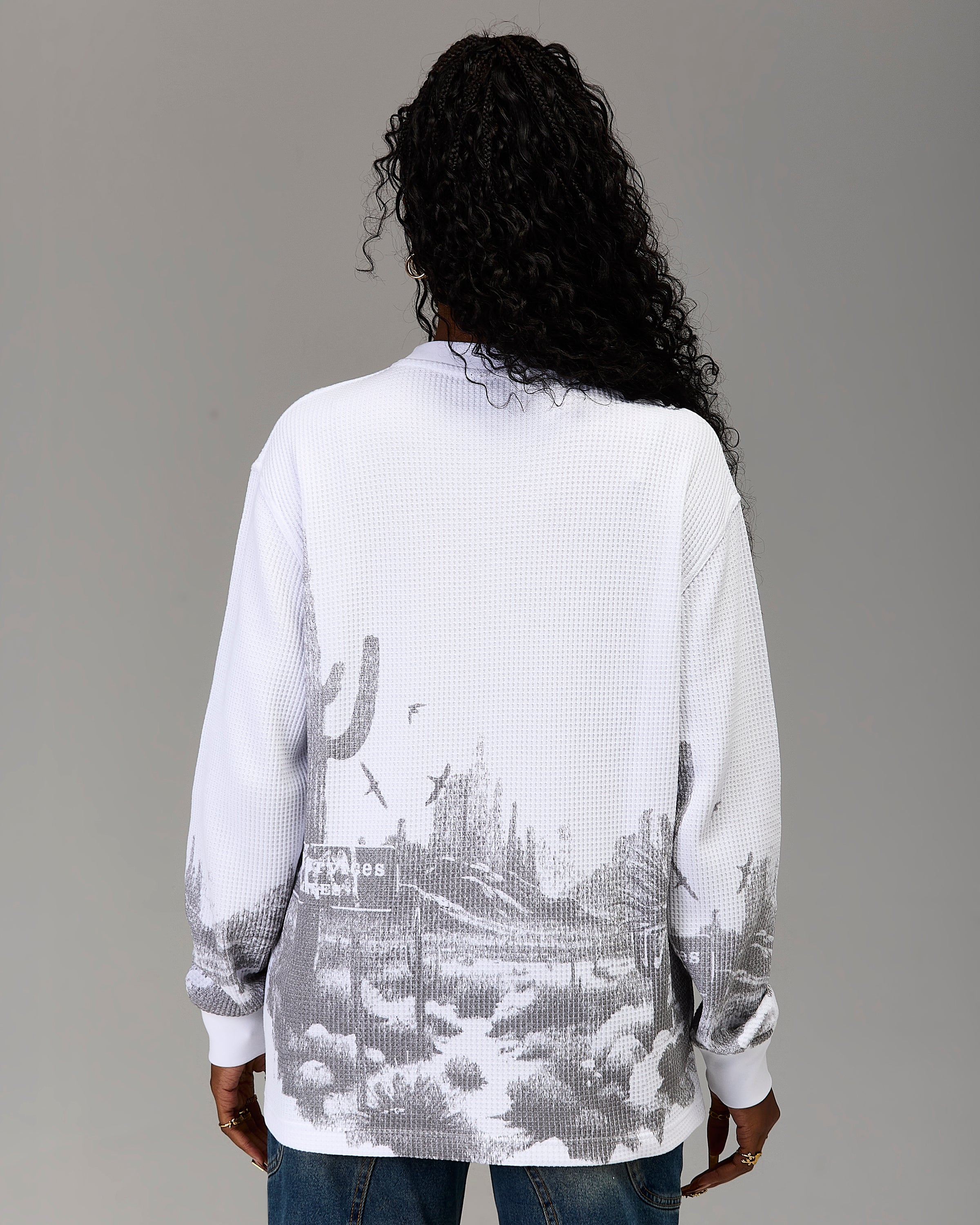 T-shirt oversize a maniche lunghe The Winner's Circle - Bianco/Grigio