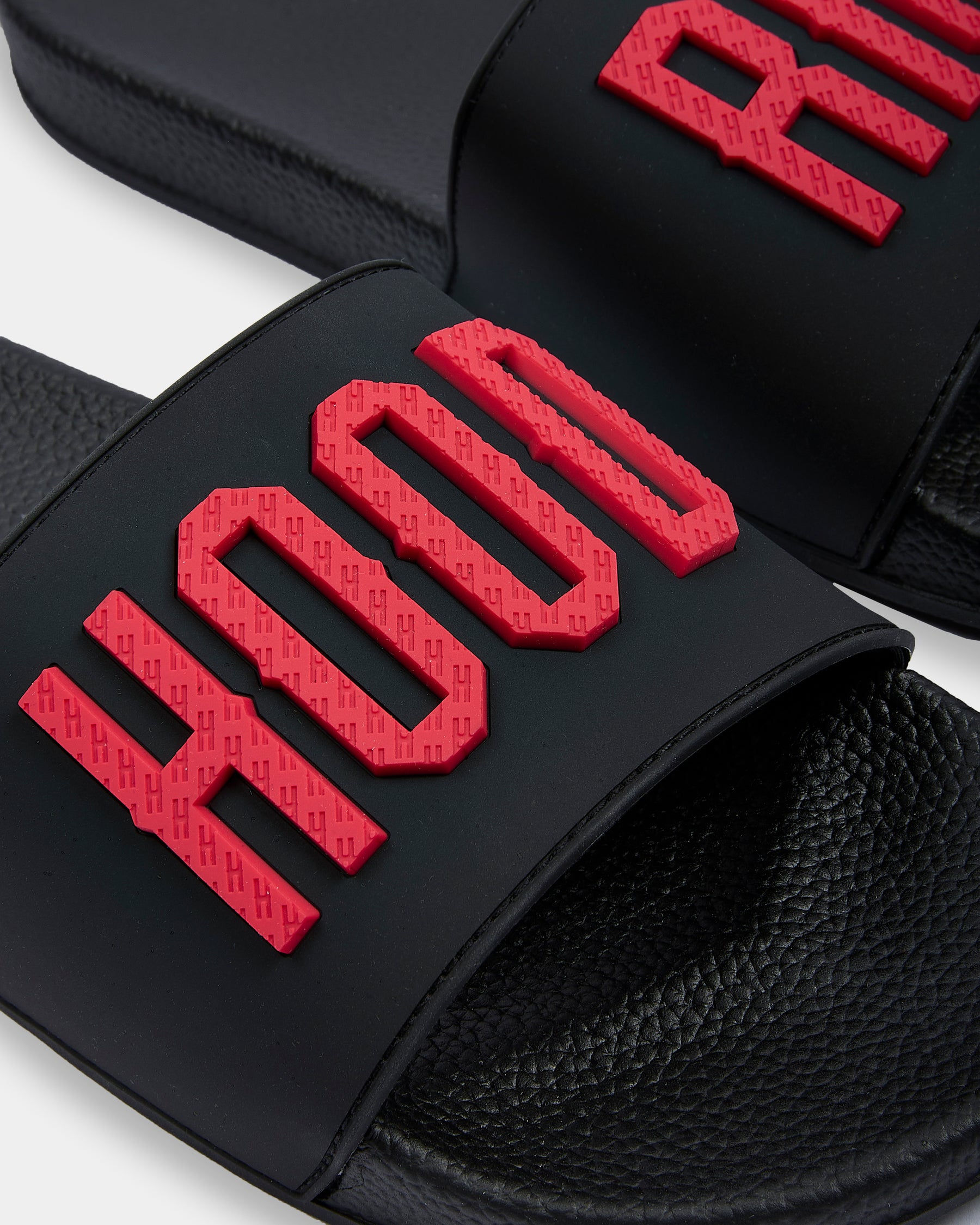 Core Sliders - Black/Red