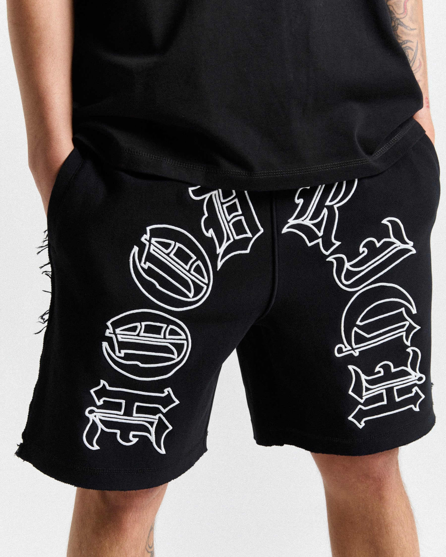 Helix Oversized Shorts - Black/White