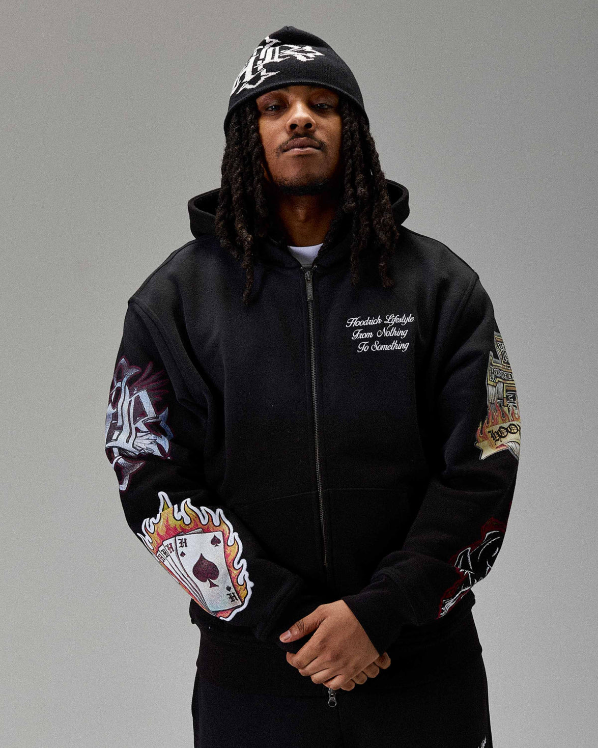 Felpa con Cappuccio Oversize LUX Unisex Nera Lavata – LUMI Therapy Felpa con Cappuccio Oversize LUX Unisex Nera Lavata – LUMI Therapy