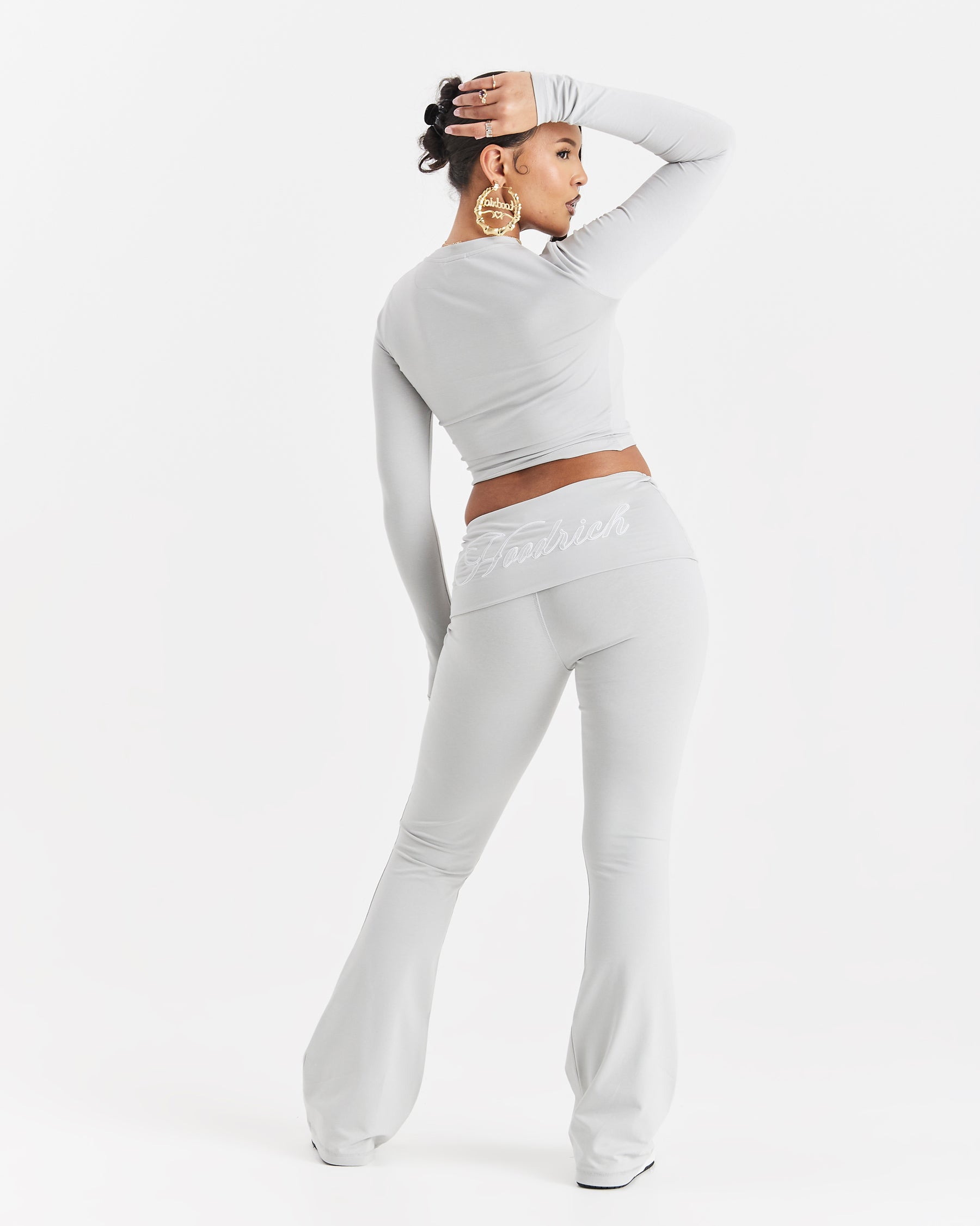 Poise Long Sleeve Fitted Tee - Light Grey/White