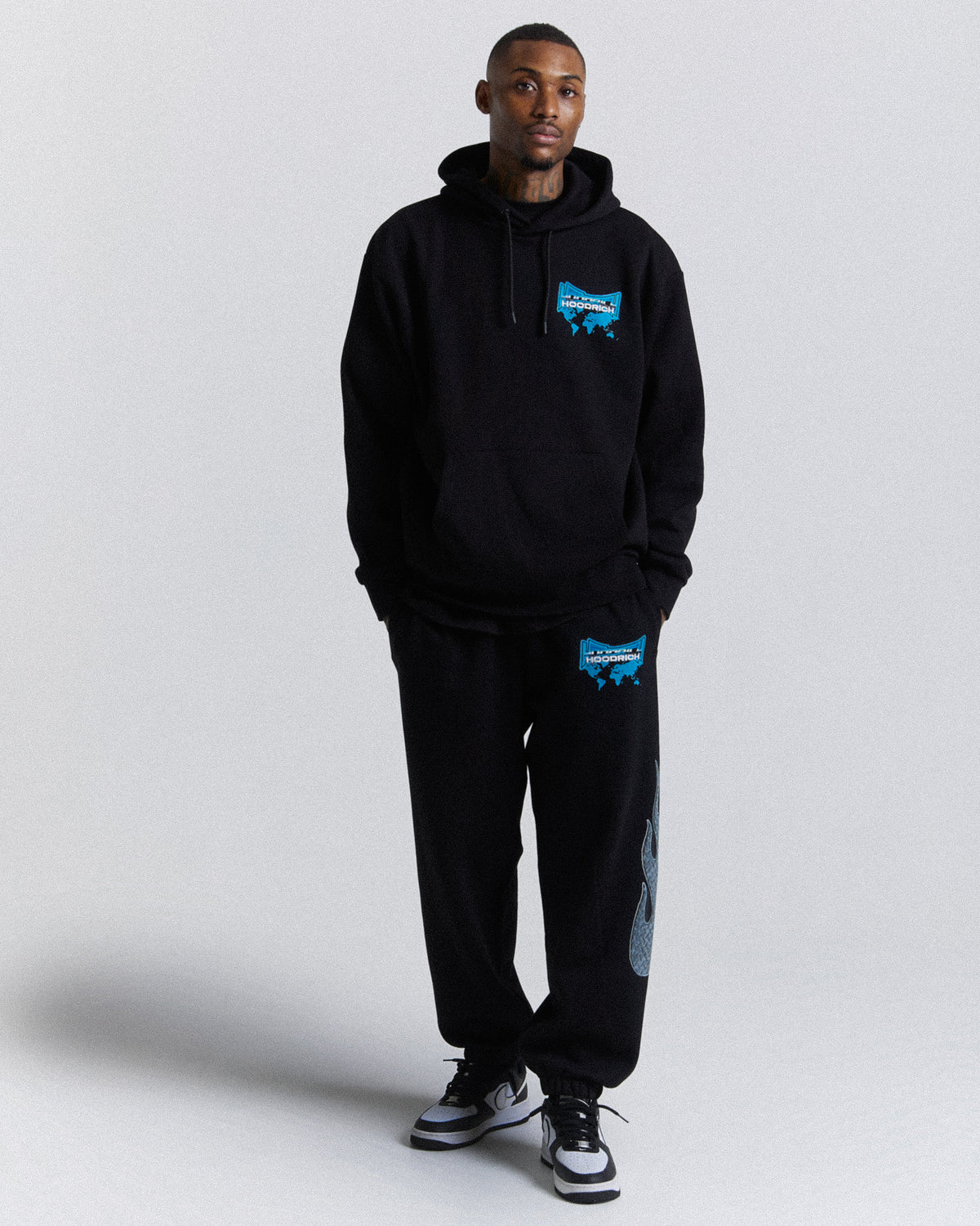 Felpa con cappuccio oversize mondiale - Nero/Bianco/Blu