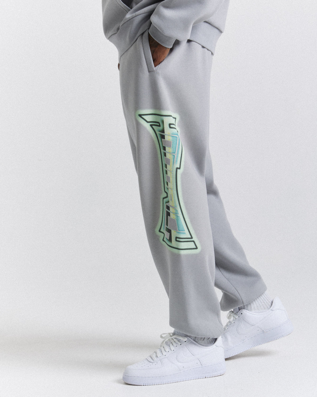 Pantaloni da jogging oversize Worldwide - Grigio/Bianco/Verde