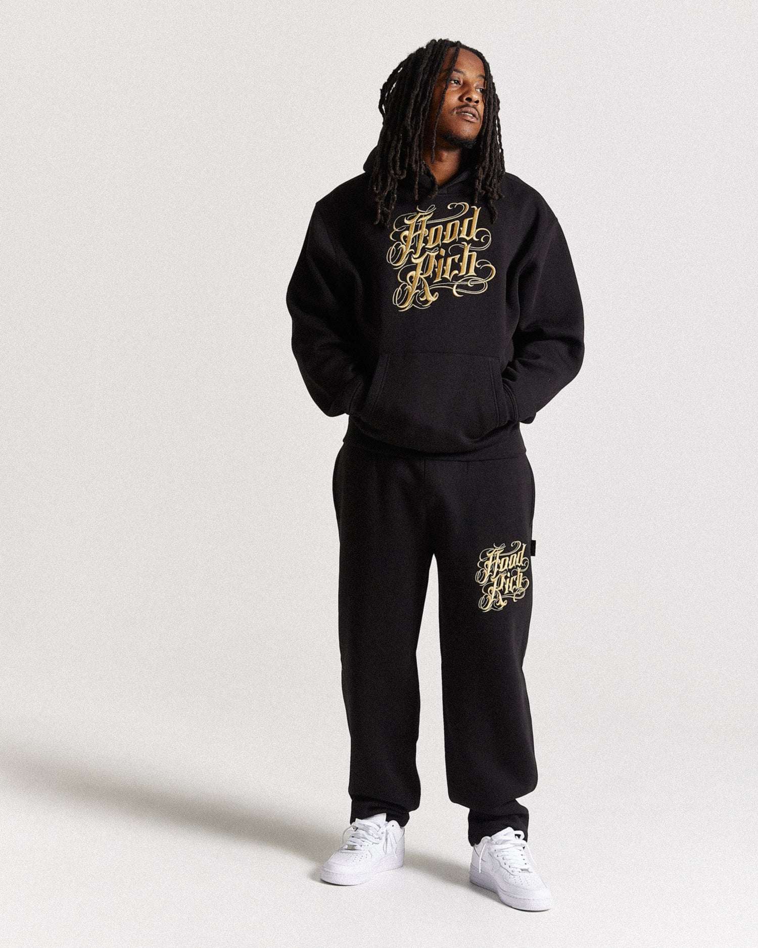 Jogger oversize con scritta - Nero/Oro