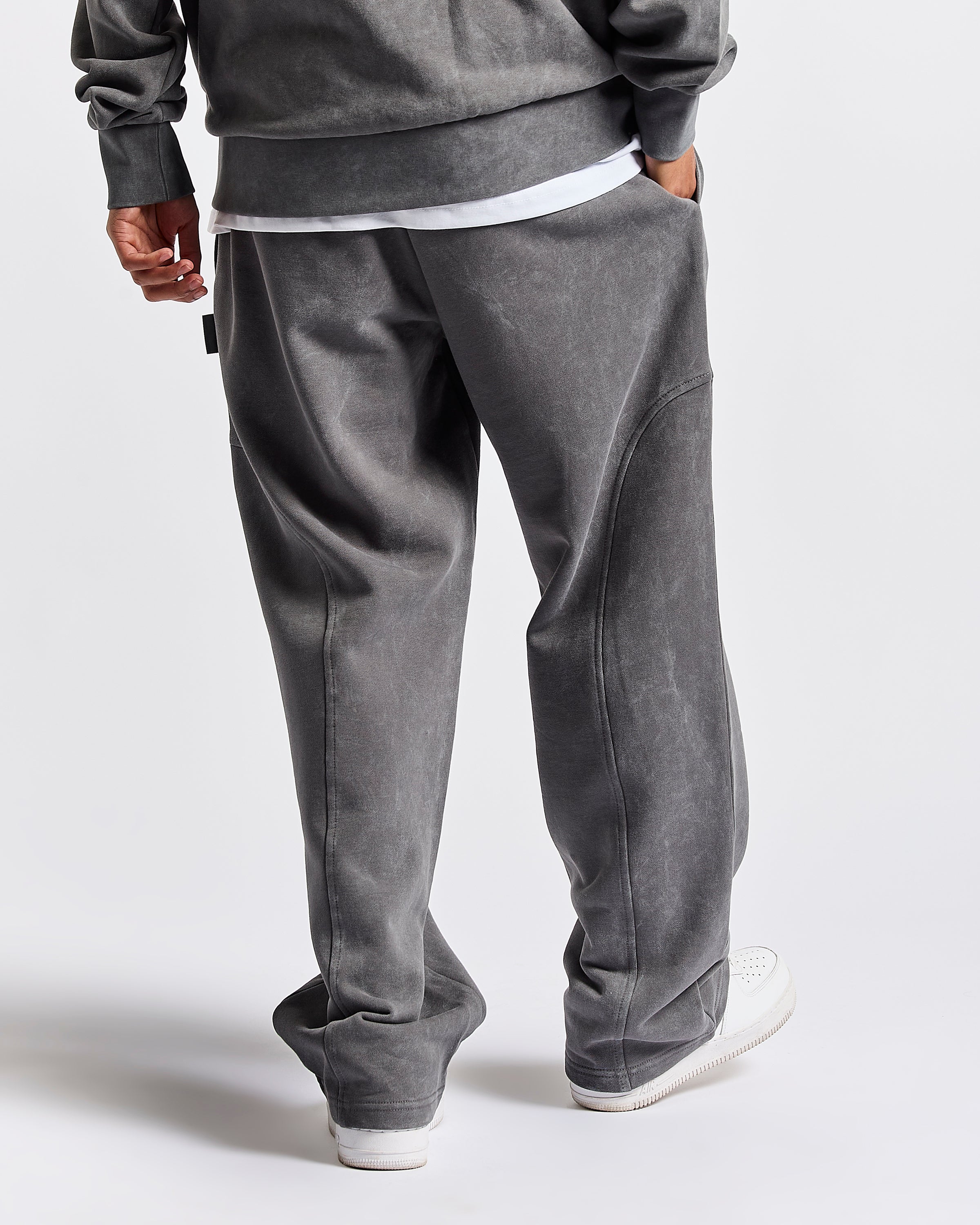 Pantaloni da jogging oversize a gamba larga Cursed - Grigio lavaggio/Nero