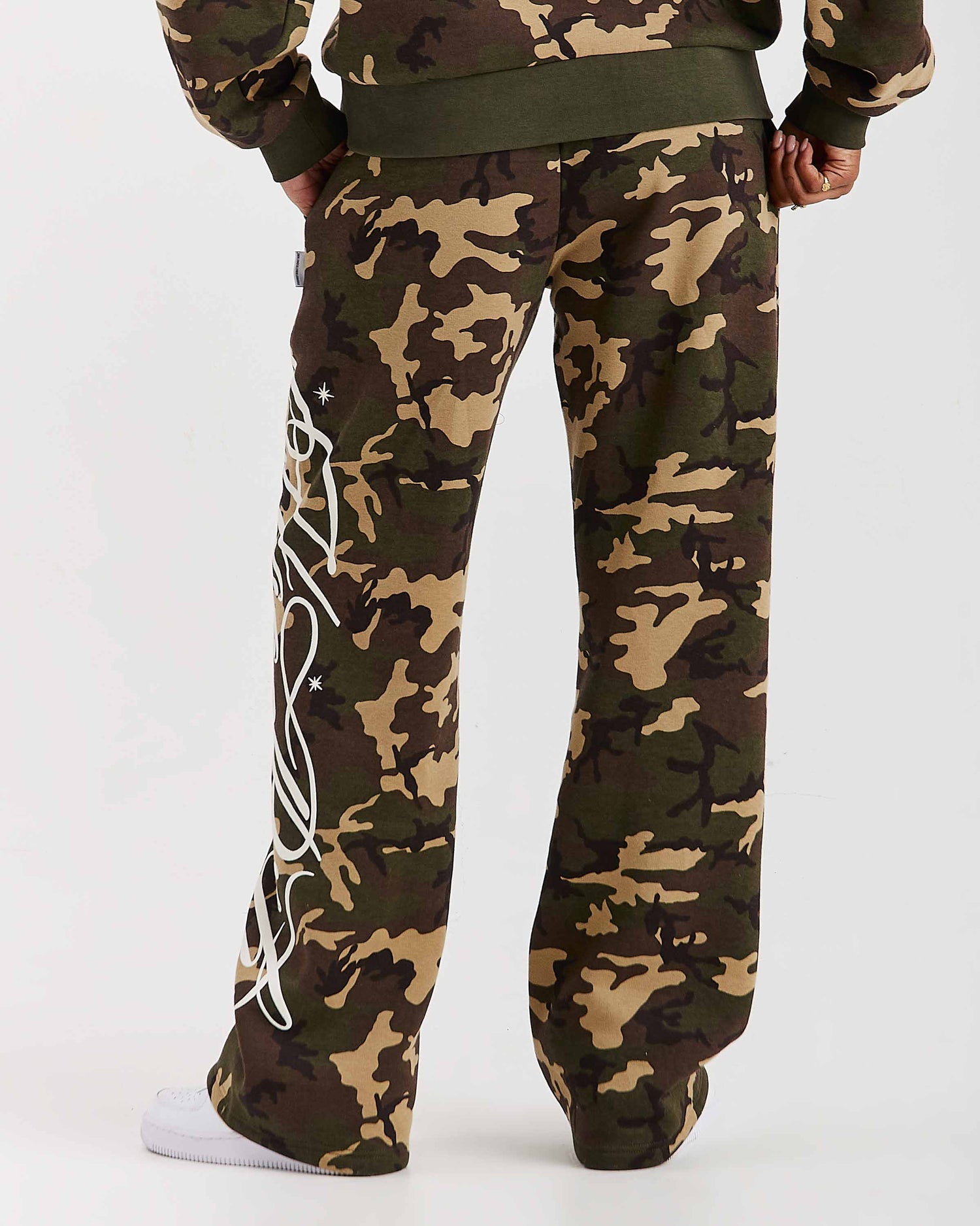 Pantaloni da jogging a gamba larga Solace - Camo