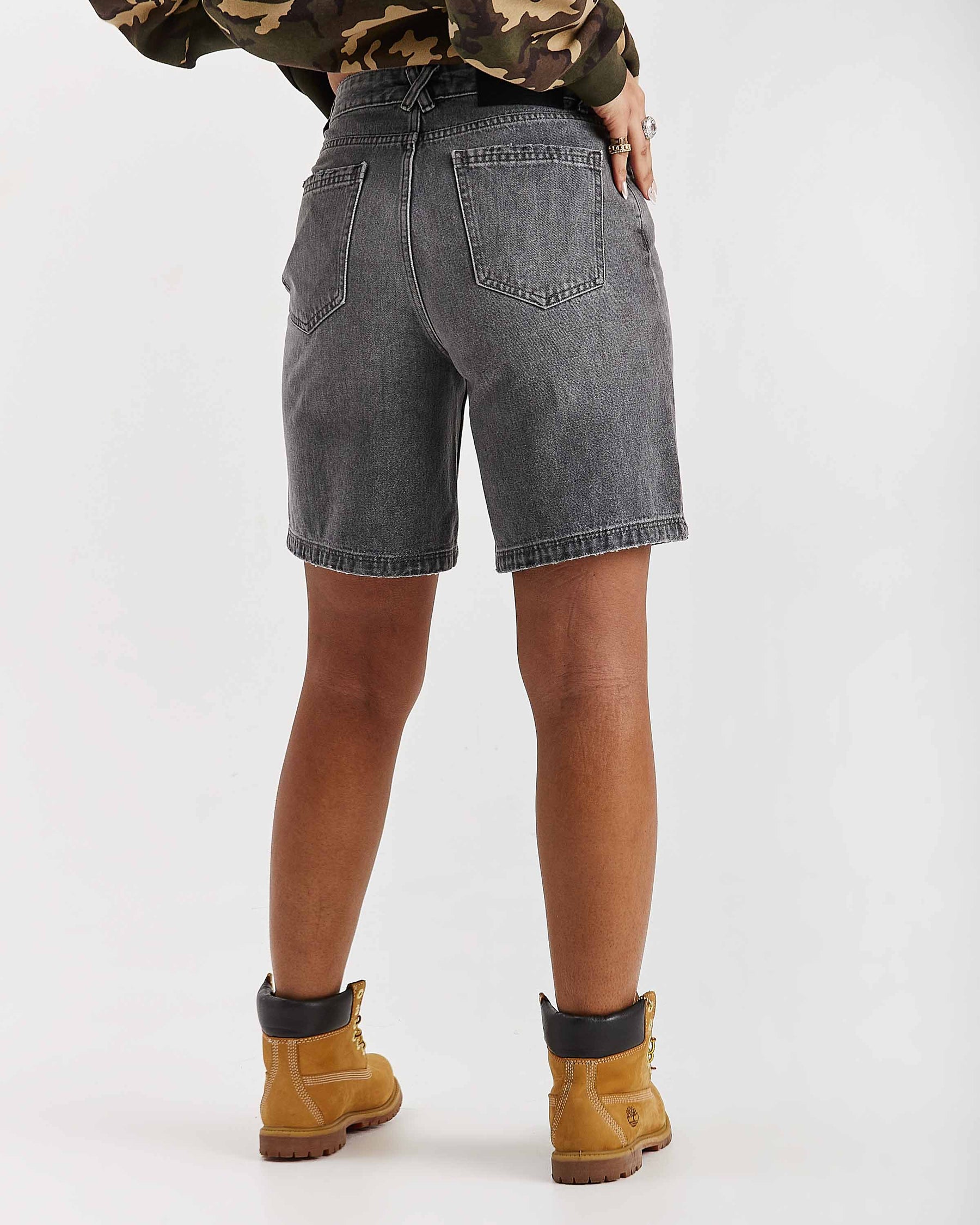 Solace Denim Jort - Grigio lavato