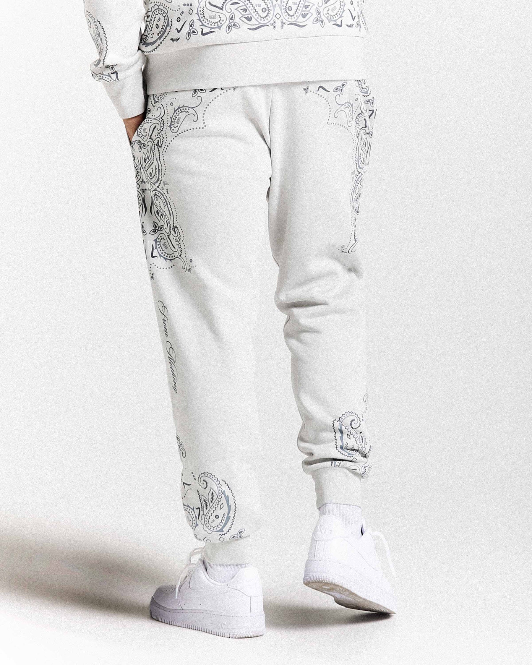 Pantaloni da jogging con motivo - Grigio chiaro/Nero