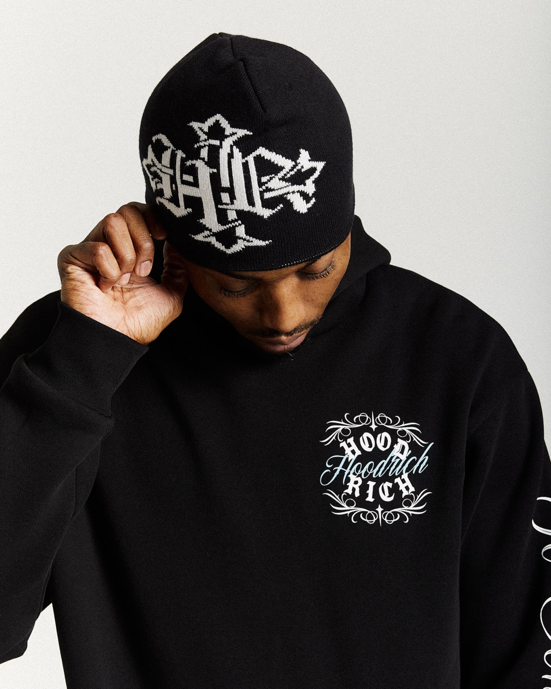 Virtux Skull Knit Beanie - Black/Grey