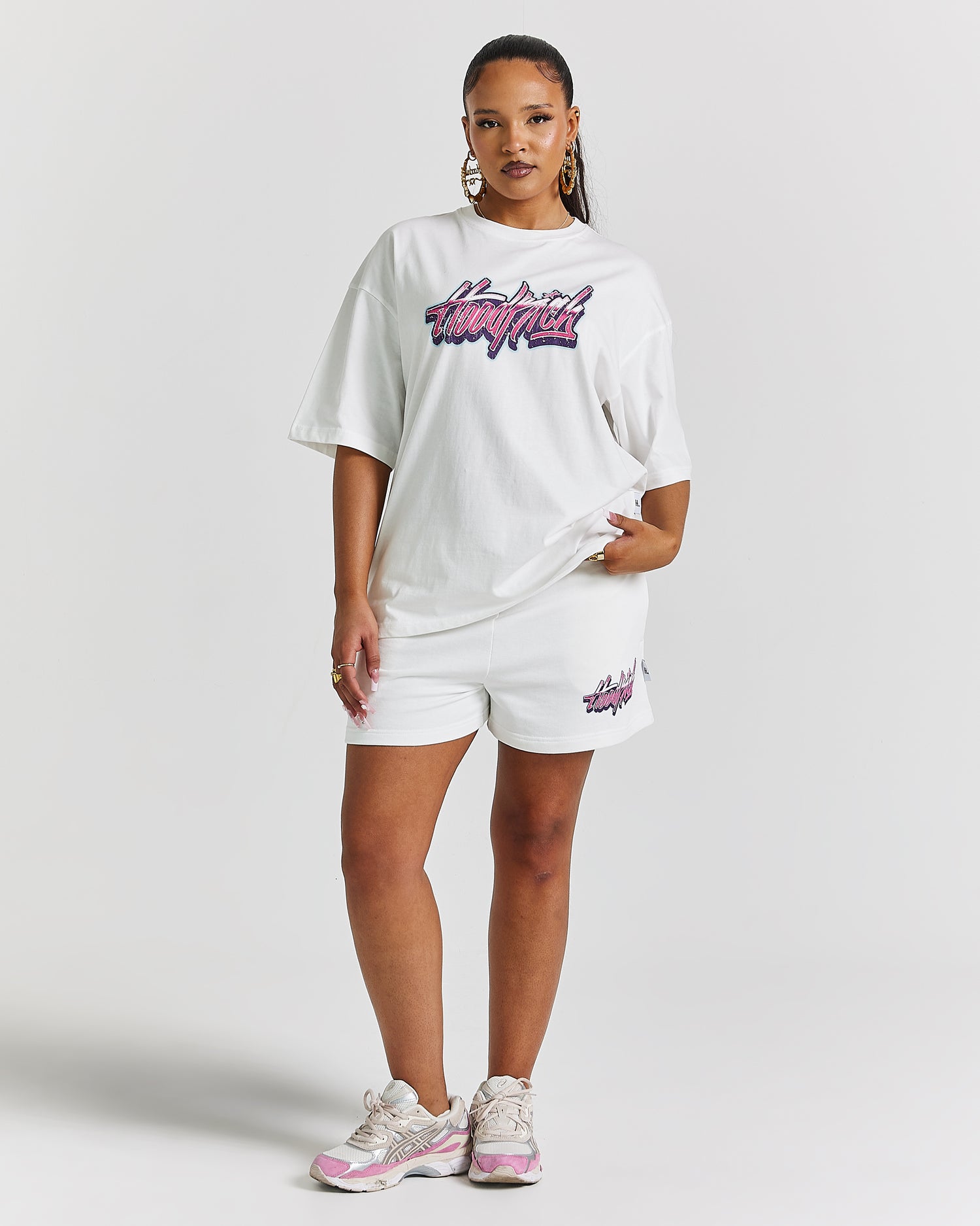 Erupt Sweatshorts - White/Pinks