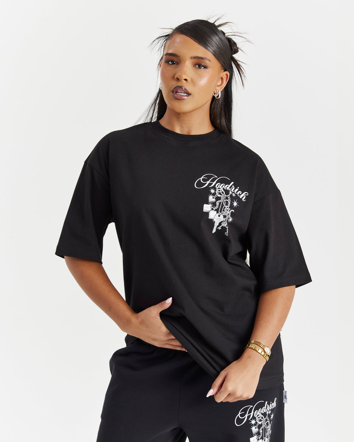 Lyra Oversized T-Shirt - Black/Rhinestone/Pink