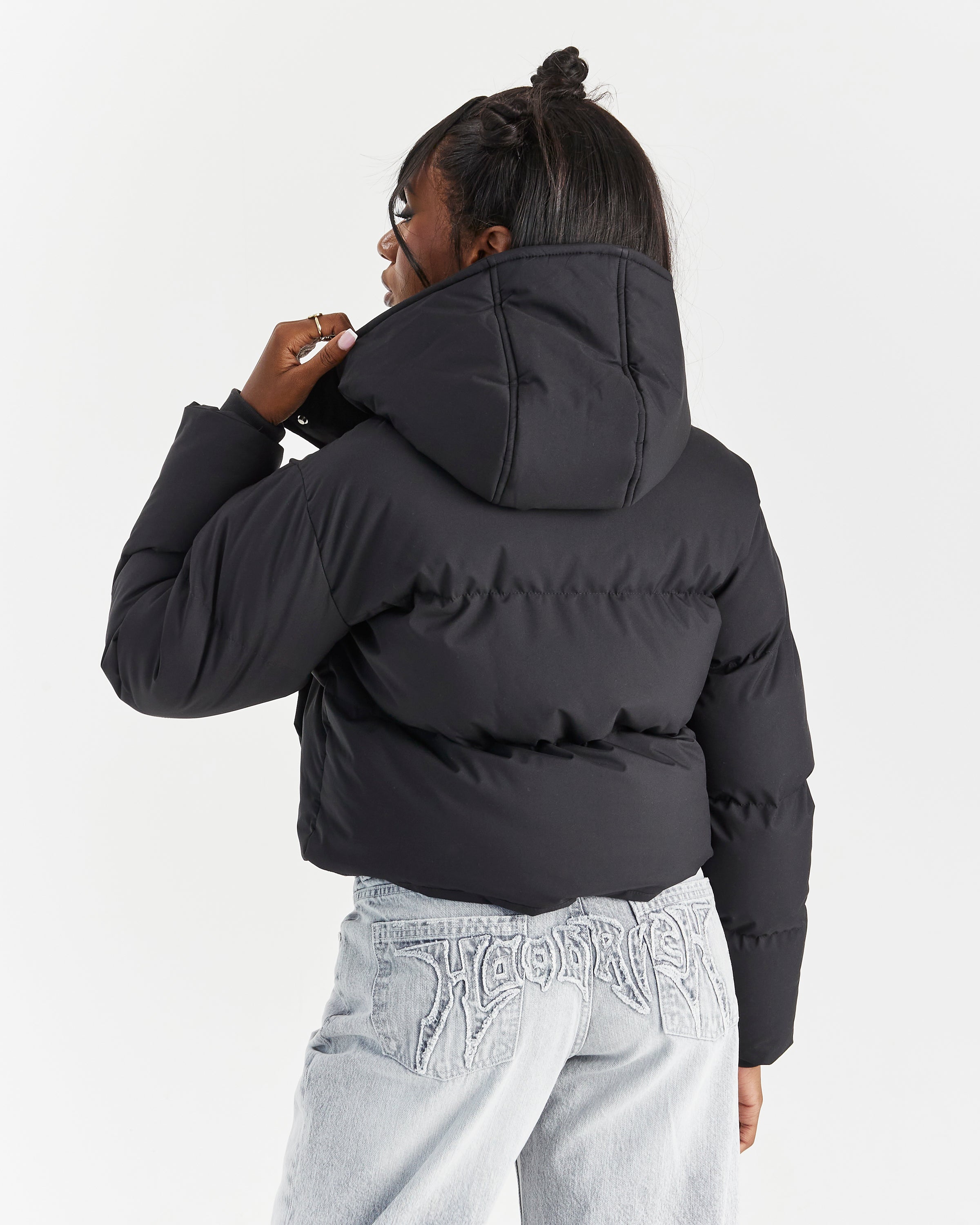 Script Hugo Cropped Puffer - Nero/Argento