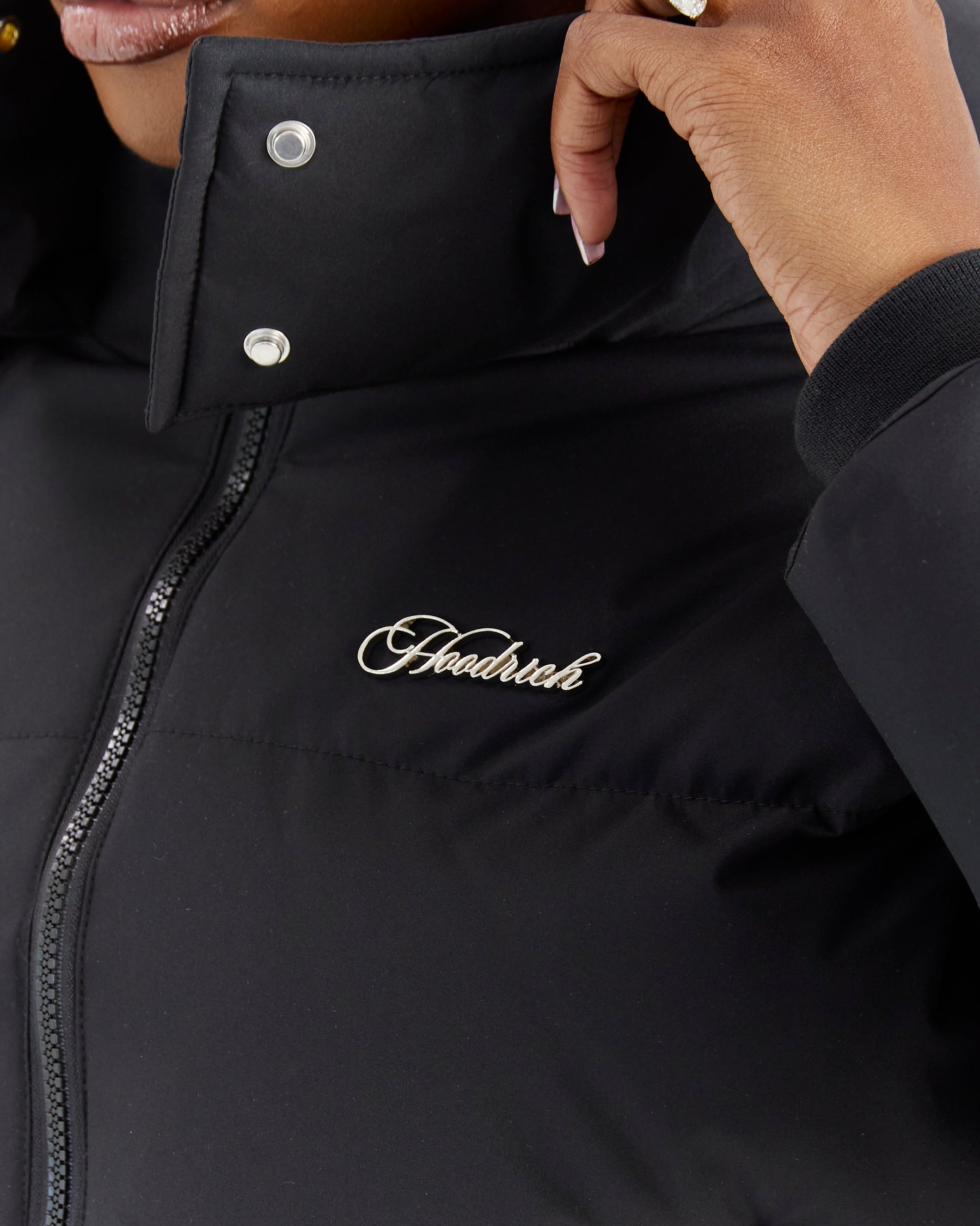 Script Hugo Cropped Puffer - Black/Silver